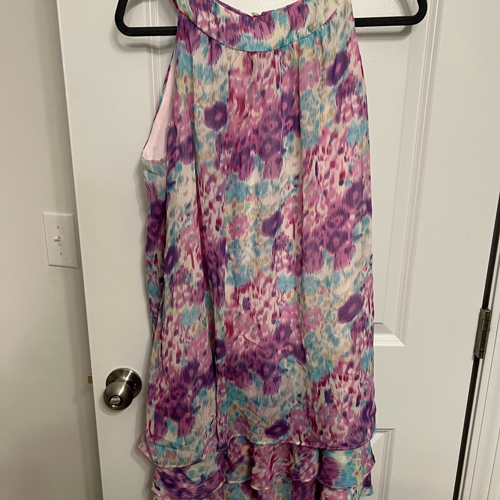 Cute flowy dress size 16